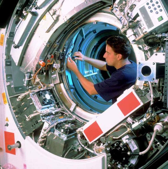 Resultado de imagen para Diseñar, construir e implementar productos y sistemas mecatrónicos